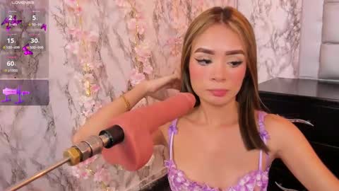 Lyen Rae  online show from 02.18.25