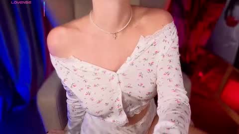 simply Eliza  online show from 09.22.25