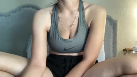 Olivia online show from 01.20.25