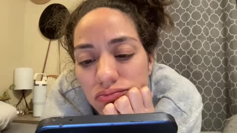 Olivia online show from 03.02.25