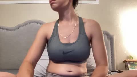 Olivia online show from 09.18.25