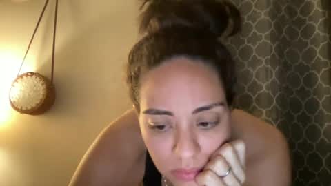 Snapshot of lylajades chatting on 07.30.26 Olivia online show from 07.30.26