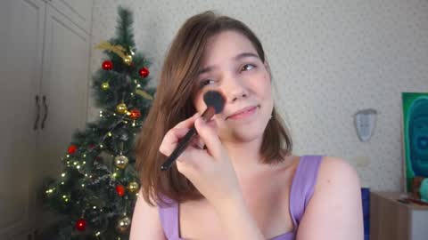 Snapshot of lyle_art chatting on 12.26.24 hi im Lyle online show from 12.26.24