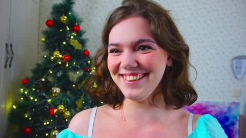 Snapshot of lyle_art chatting on 12.29.24 hi im Lyle online show from 12.29.24