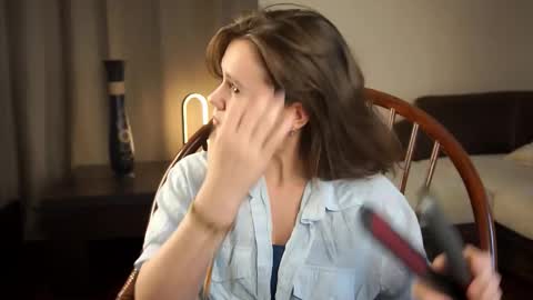 Snapshot of lyle_art chatting on 03.10.25 hi im Lyle online show from 03.10.25