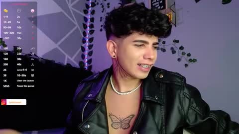 Lyle Bennett Freelance Model online show from 12.06.24