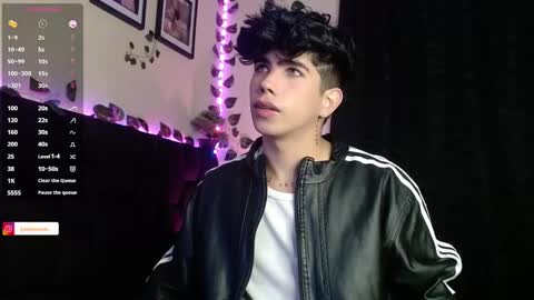 Lyle Bennett Freelance Model online show from 01.23.25