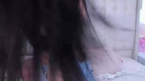 Lyn online show from 09.24.25