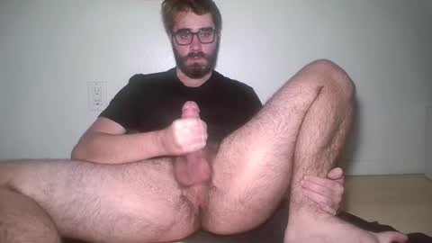 Snapshot of lynchian14 chatting on 09.24.25 lynchian14 online show from 09.24.25