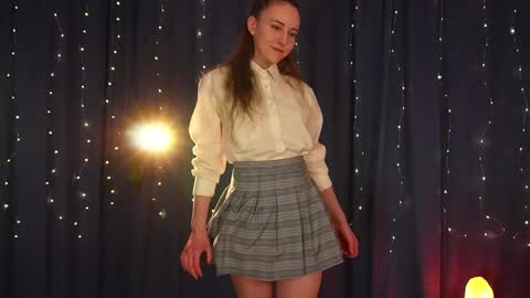 Snapshot of lynn_feline chatting on 01.19.25 Lynn online show from 01.19.25