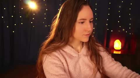 Snapshot of lynn_feline chatting on 01.28.25 Lynn online show from 01.28.25