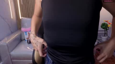 Snapshot of lynn_turner_ chatting on 02.13.26 lynn_turner_ online show from 02.13.26