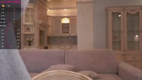 Snapshot of lynnalltop chatting on 02.12.25 Natasha online show from 02.12.25