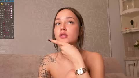 Snapshot of lynnalltop chatting on 02.14.25 Natasha online show from 02.14.25