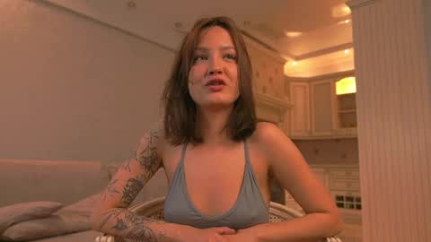 Snapshot of lynnalltop chatting on 02.20.25 Natasha online show from 02.20.25