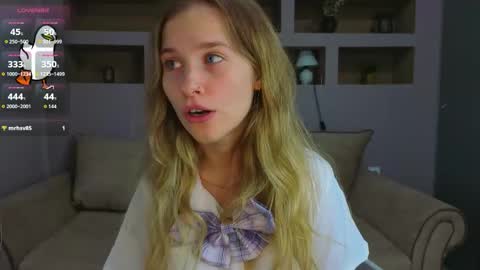 Lynn online show from 10.25.25