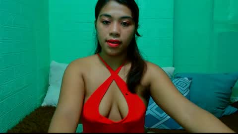 Snapshot of lynskaye2005 chatting on 07.26.26 Lyn online show from 07.26.26