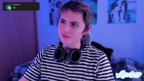 Snapshot of lyodass chatting on 12.02.24 Lyodass online show from 12.02.24