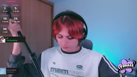 Snapshot of lyodass chatting on 01.30.25 Lyodass online show from 01.30.25