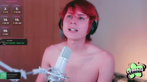 Snapshot of lyodass chatting on 02.03.25 Lyodass online show from 02.03.25