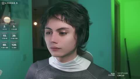 Snapshot of lyodass chatting on 10.15.25 Lyodass online show from 10.15.25