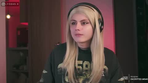 Snapshot of lyodass chatting on 02.03.26 Lyodass online show from 02.03.26