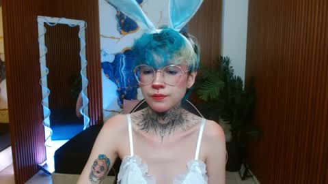 lyra_tay online show from 04.05.26