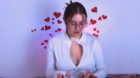 Lyra Carter online show from 02.20.26