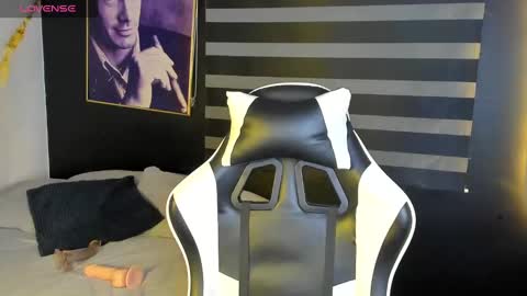 lyralux10 online show from 09.14.25