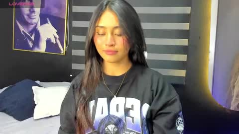 lyralux10 online show from 09.18.25