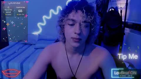 Snapshot of lyric_mirage chatting on 02.19.26 Lyric online show from 02.19.26