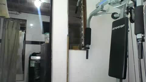 m0ntana777 online show from 09.12.25