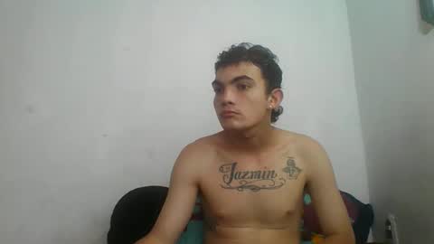 m0ntana777 online show from 10.21.25