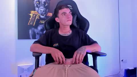 m0ntana777 online show from 11.29.25