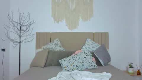 M1ss arina online show from 11.27.25