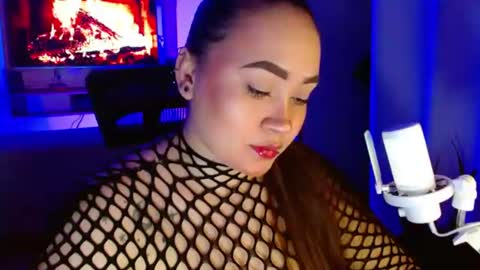 Snapshot of m33li chatting on 06.28.26 Meli online show from 06.28.26