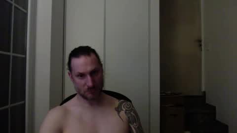 Snapshot of m4rduk81 chatting on 01.22.25 m4rduk online show from 01.22.25