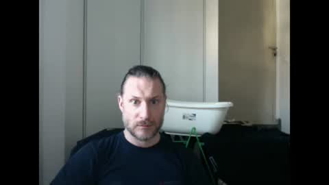 Snapshot of m4rduk81 chatting on 01.26.25 m4rduk online show from 01.26.25