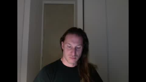 Snapshot of m4rduk81 chatting on 10.06.25 m4rduk online show from 10.06.25