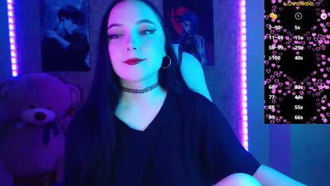 Snapshot of m_e_l_i_s_s_a_ chatting on 12.24.24 Melissa online show from 12.24.24