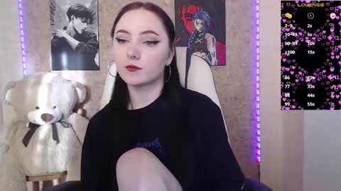 Snapshot of m_e_l_i_s_s_a_ chatting on 10.20.25 Melissa online show from 10.20.25