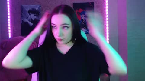 Snapshot of m_e_l_i_s_s_a_ chatting on 11.02.25 Melissa online show from 11.02.25