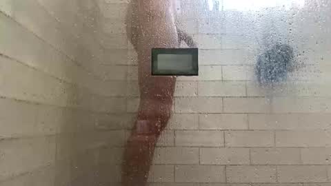 Snapshot of m_pete chatting on 09.27.25 m_pete online show from 09.27.25