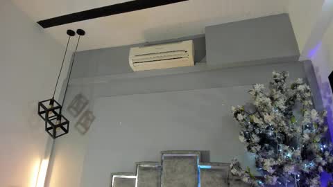 Snapshot of maaracooper chatting on 10.28.25 Maraacooper online show from 10.28.25