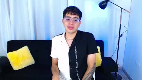 Max online show from 04.18.26