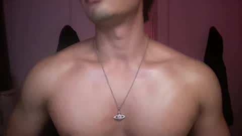 Snapshot of mac_cain chatting on 10.07.25 Maccain online show from 10.07.25