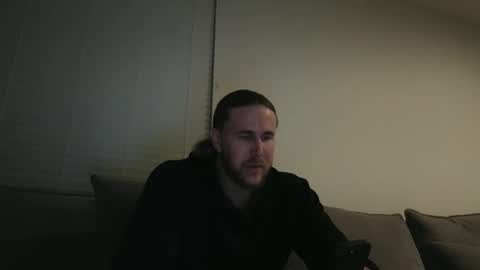 Snapshot of mac_drew chatting on 02.18.25 mac_drew online show from 02.18.25