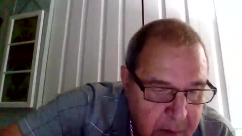 machet1 online show from 11.02.25