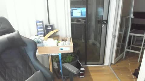 Snapshot of machinegun3dx chatting on 02.12.26 Andy online show from 02.12.26