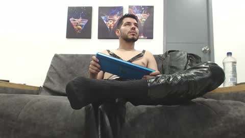 instagram mackdanielsx online show from 02.05.26